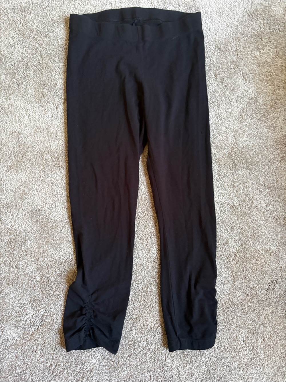 Old Navy Black Ruched-Hem Leggings